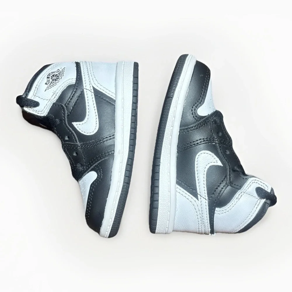Jordan 1 Retro High OG (TD) Black/White FD1413 010 - Size 5c